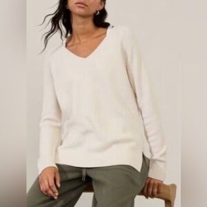 ATHLETA Hanover sweater cream merino wool blend v-neck long sleeve heavy plus 3X